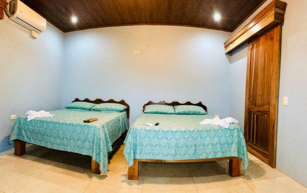 Las Pavitas Cottages La Fortuna Exterior foto